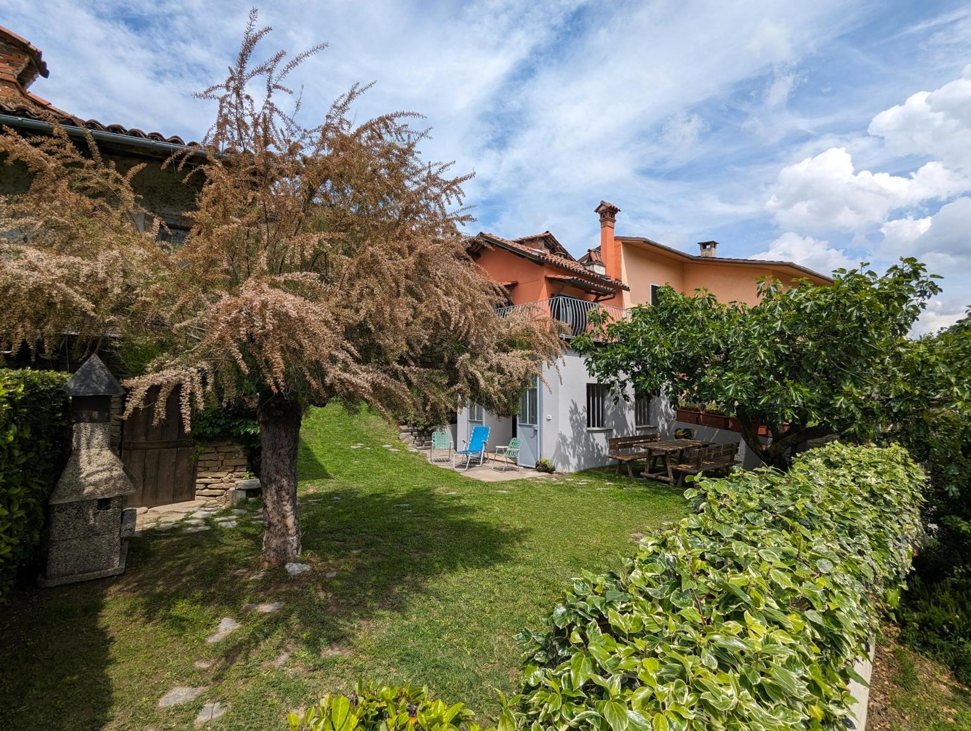 Вилла Casa Felice Farigliano Экстерьер фото