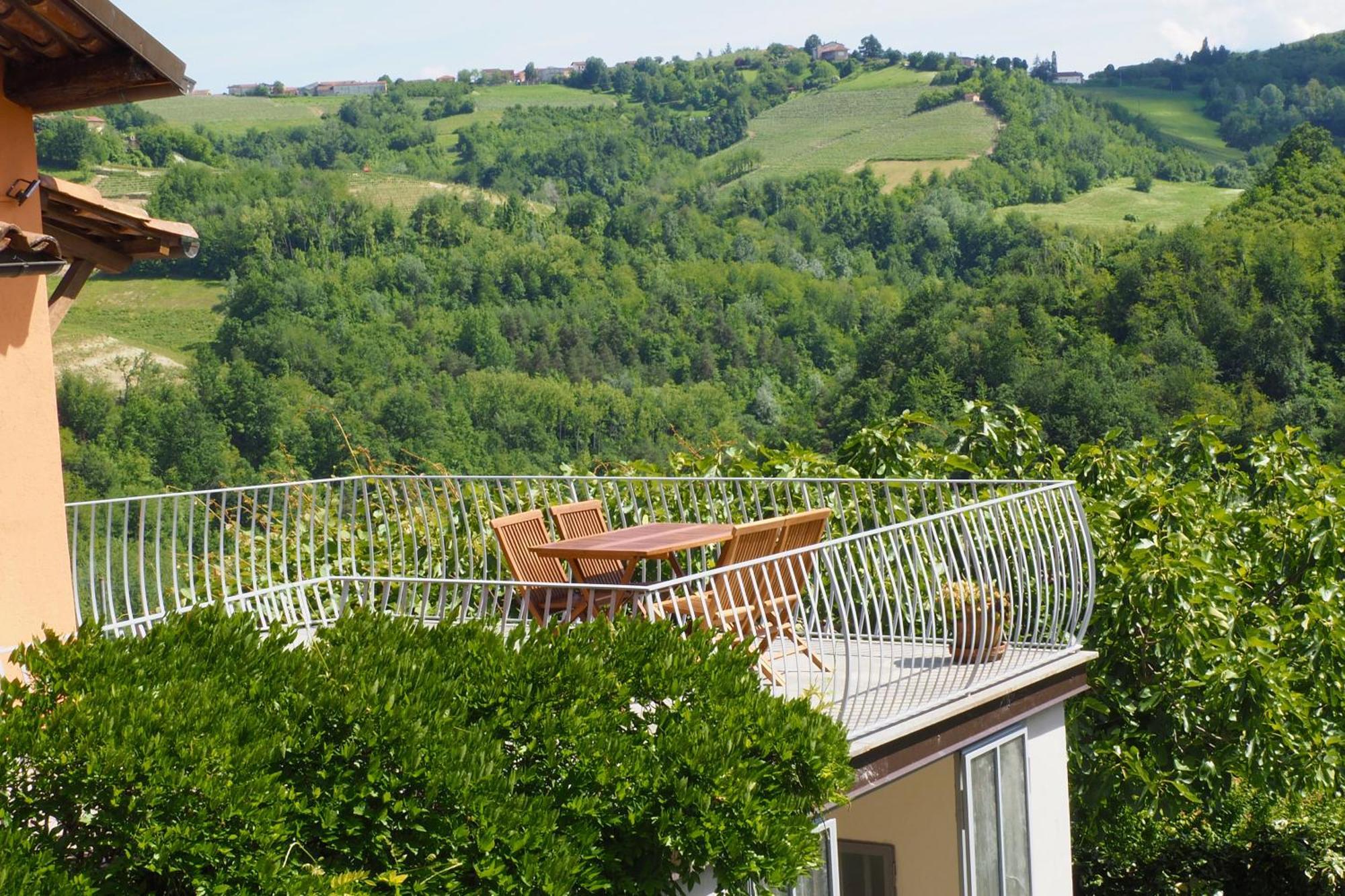 Вилла Casa Felice Farigliano Экстерьер фото