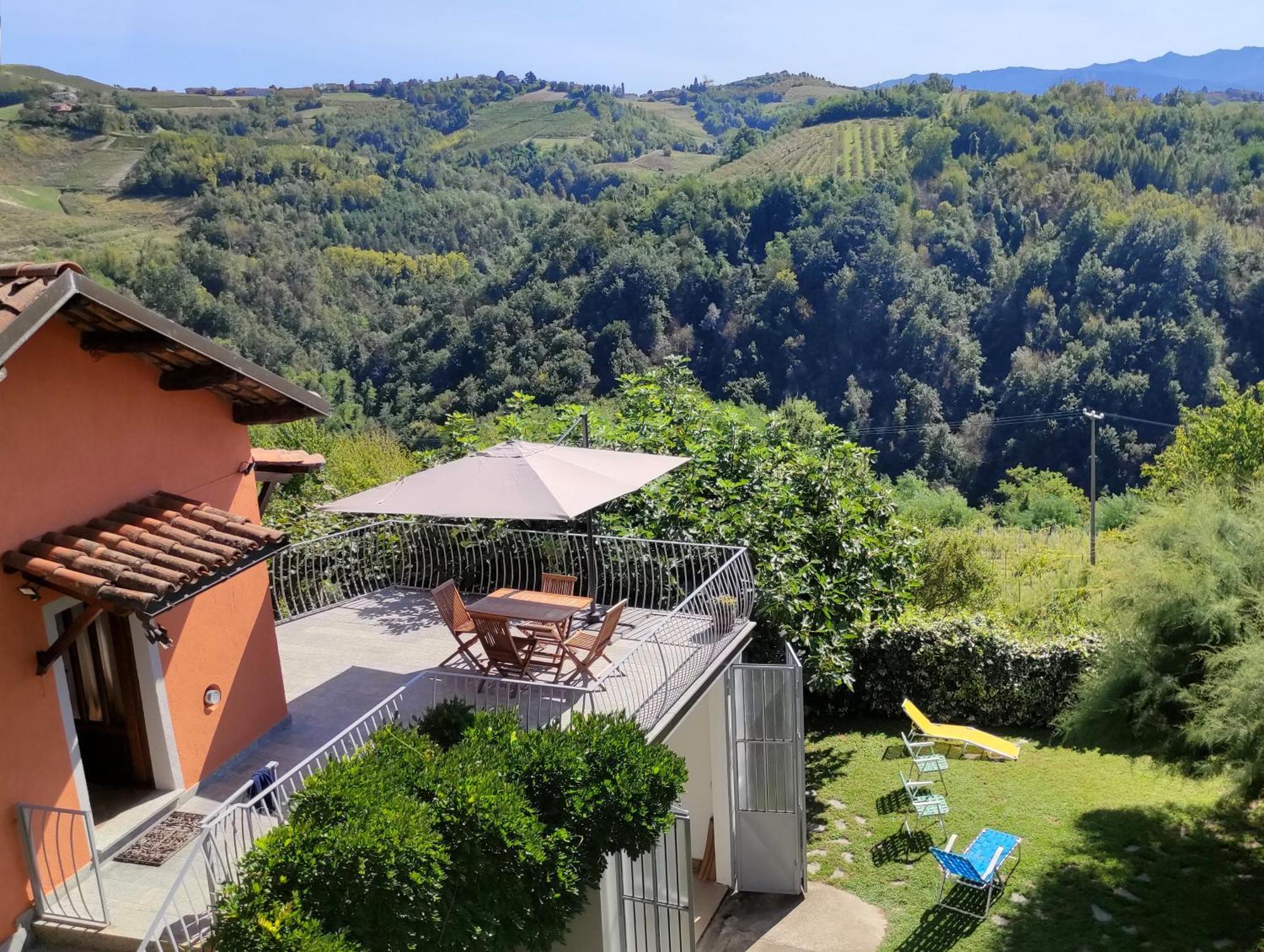 Вилла Casa Felice Farigliano Экстерьер фото